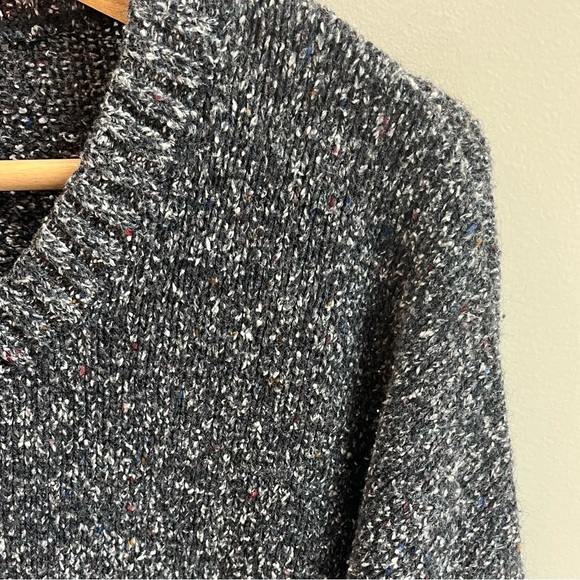 Arizona Jean Co Vintage Gray Crewneck Sweater - Picture 3 of 7